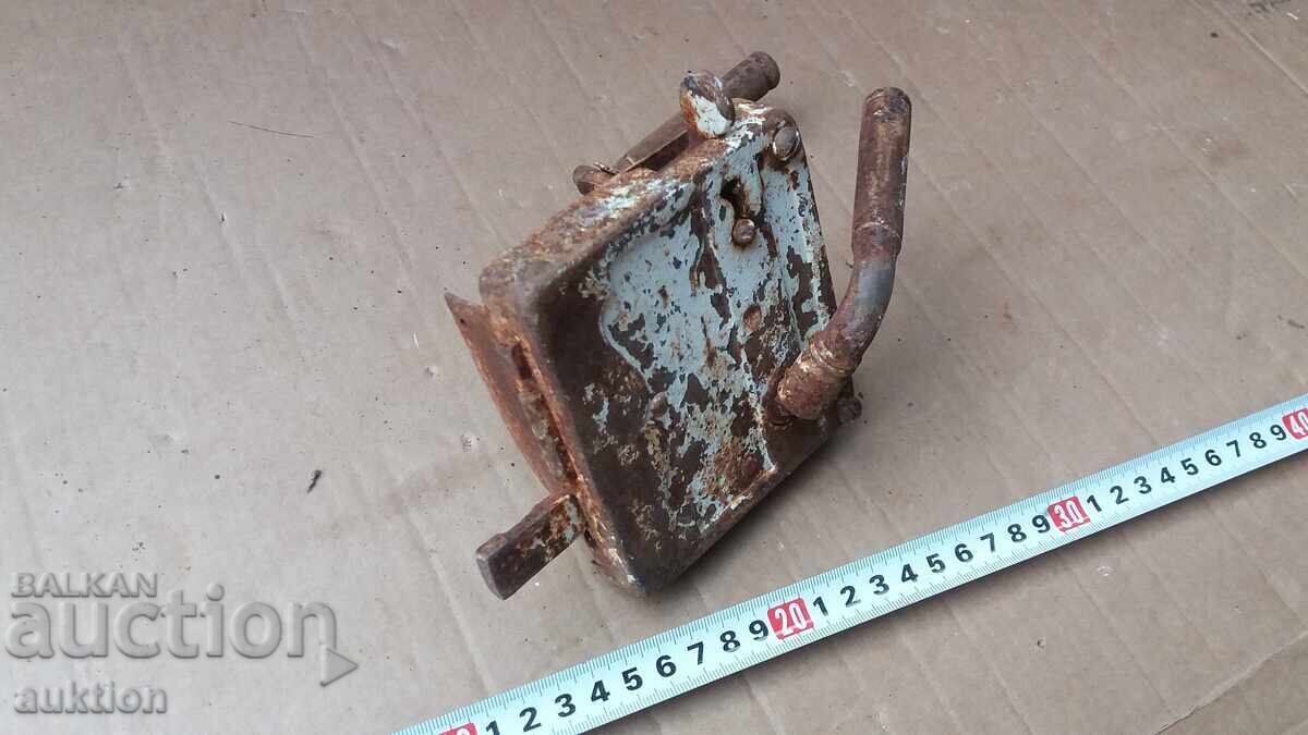 Σφυρήλατη Αναγεννησιακή Λαβή - 6