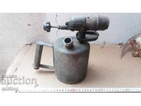 MAsina de spalat pe benzina veche, arzator