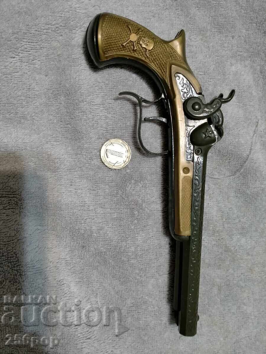Retro cap gun with price 45.00 BGN | € 23.01 Retro cap gun with price 45.00 BGN | € 23.01