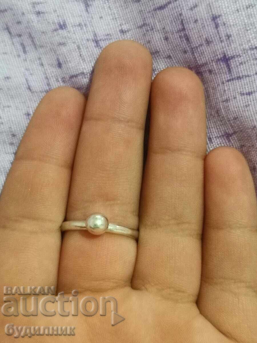 Аукцион Сребърен пръстен. 16,5мм. Пускам над 100 Аукциона. Разгледай Аукцион Сребърен пръстен. 16,5мм. Пускам над 100 Аукциона. Разгледай