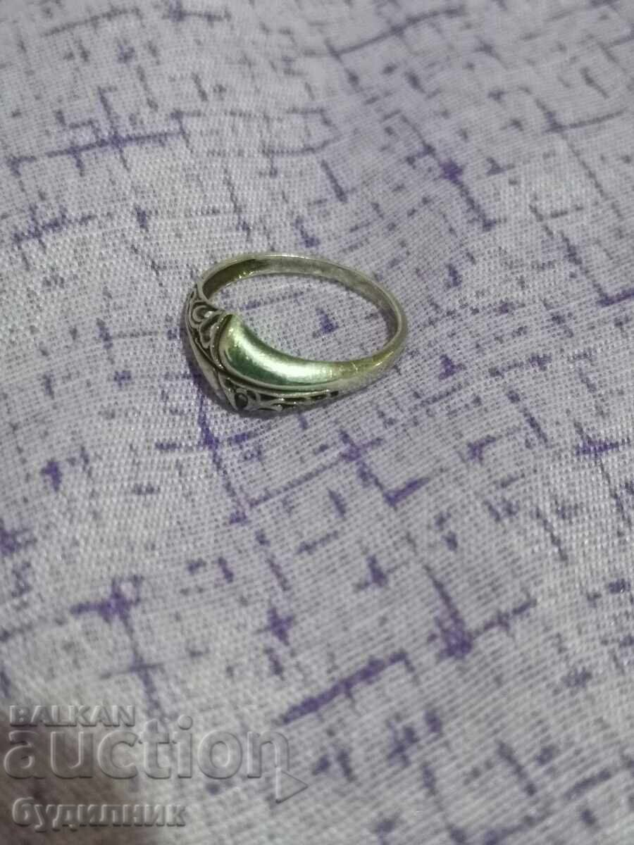 Auction  Silver ring. 16.8mm. I'm listing over 100 auctions. Take a look