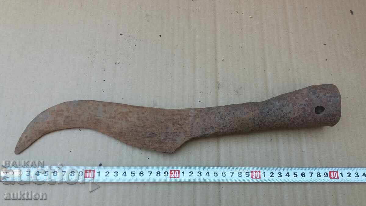 КОВАН ВЪЗРОЖДЕНСКИ КОСЕР, СЕКИРА, ИНСТРУМЕНТ с цена 12.99 лв. | € 6.64 КОВАН ВЪЗРОЖДЕНСКИ КОСЕР, СЕКИРА, ИНСТРУМЕНТ с цена 12.99 лв. | € 6.64