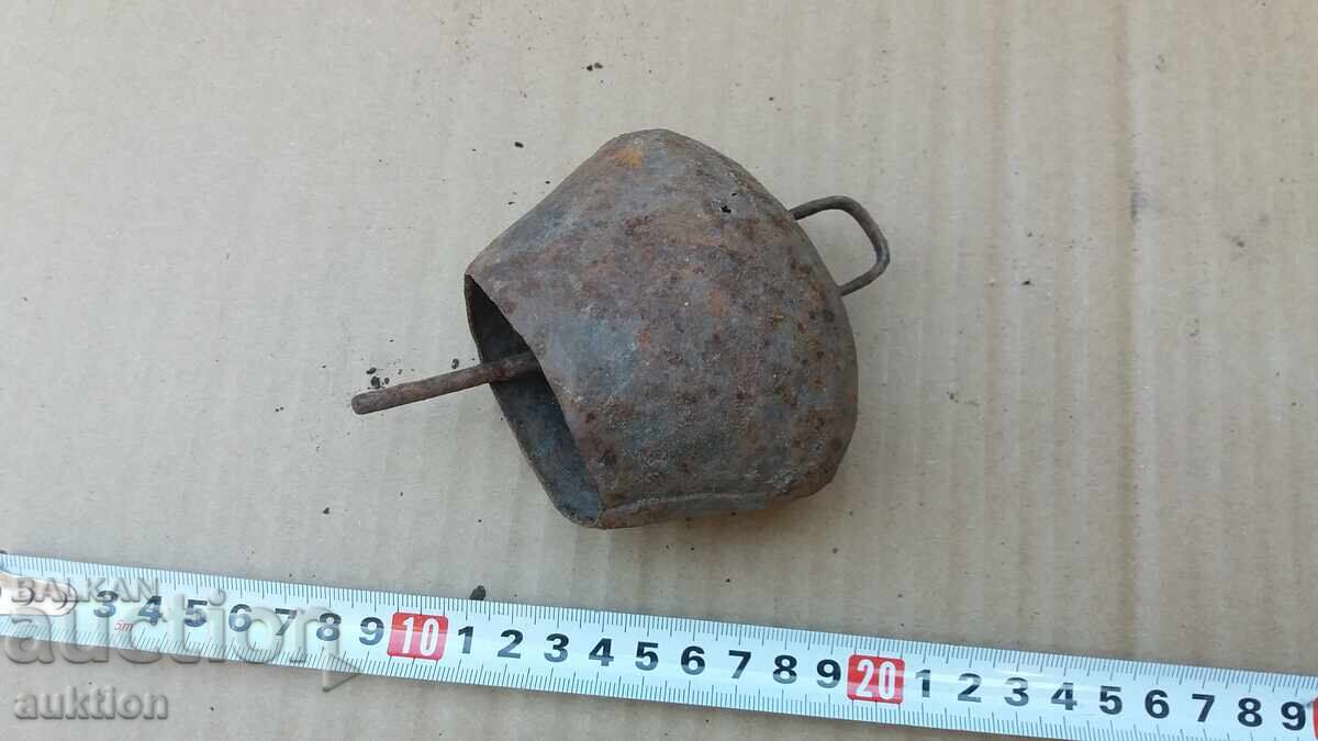 Auction  OLD COTTON, VAT