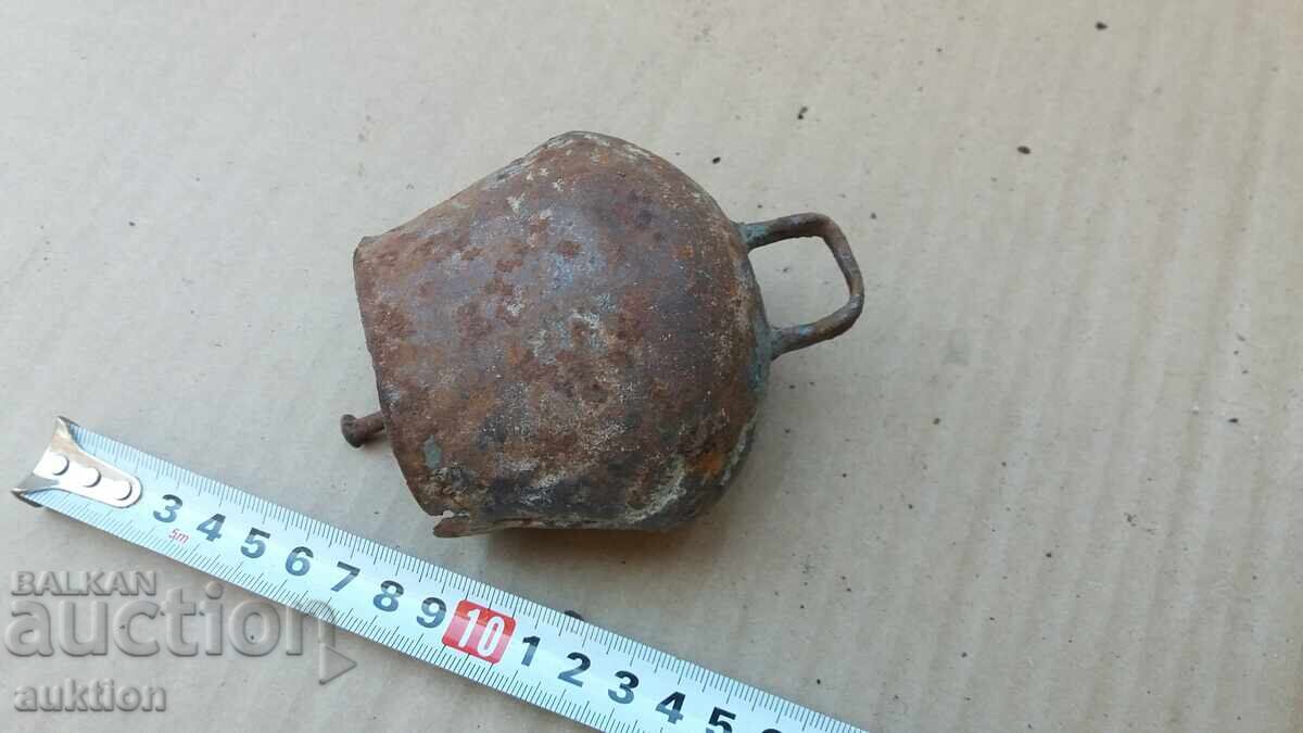 Δημοπρασία ΠΑΛΑΙΟ ΒΑΜΒΑΚΙ, ΤΣΑΝΤΙ