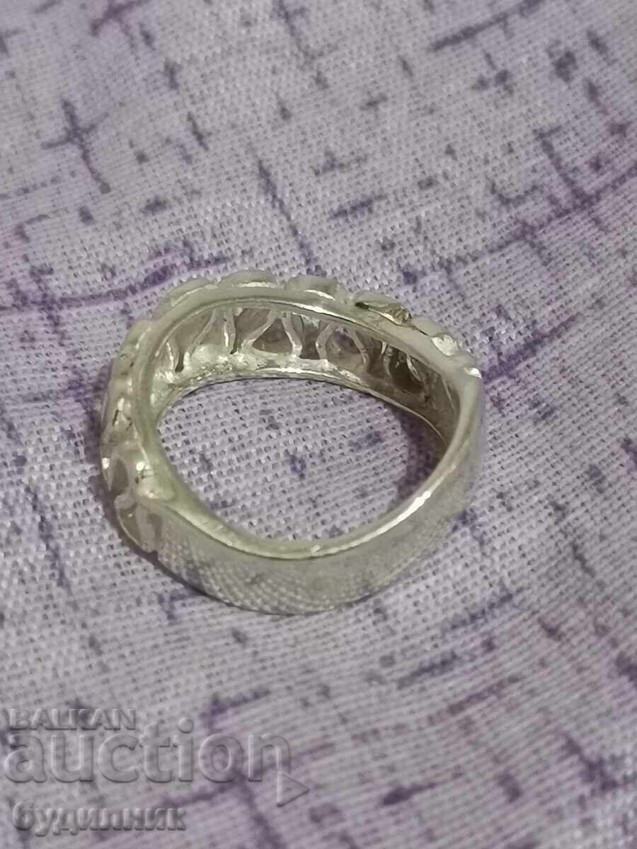 Silver ring. 16.8mm. I'm listing over 100 auctions. Take a look - 5