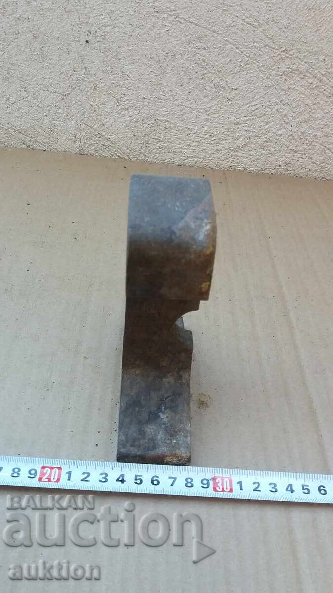 CIOCAN DE FIER VECHI - ȘINĂ DE TREN - 5 CIOCAN DE FIER VECHI - ȘINĂ DE TREN - 5