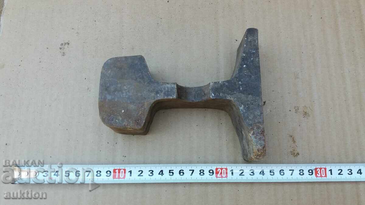 CIOCAN DE FIER VECHI - ȘINĂ DE TREN - 7 CIOCAN DE FIER VECHI - ȘINĂ DE TREN - 7