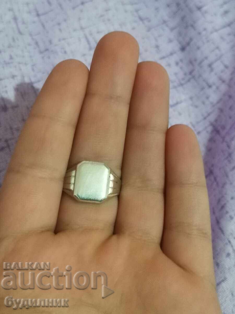 Сребърен пръстен. 16,8мм. Пускам над 100 Аукциона. Разгледай с цена 18.99 лв. | € 9.71 Сребърен пръстен. 16,8мм. Пускам над 100 Аукциона. Разгледай с цена 18.99 лв. | € 9.71