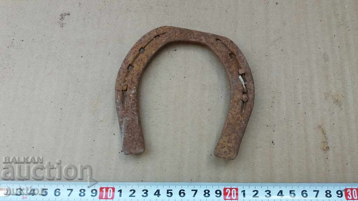 FORGED HORSESHOE with price 1.99 BGN | € 1.02 FORGED HORSESHOE with price 1.99 BGN | € 1.02