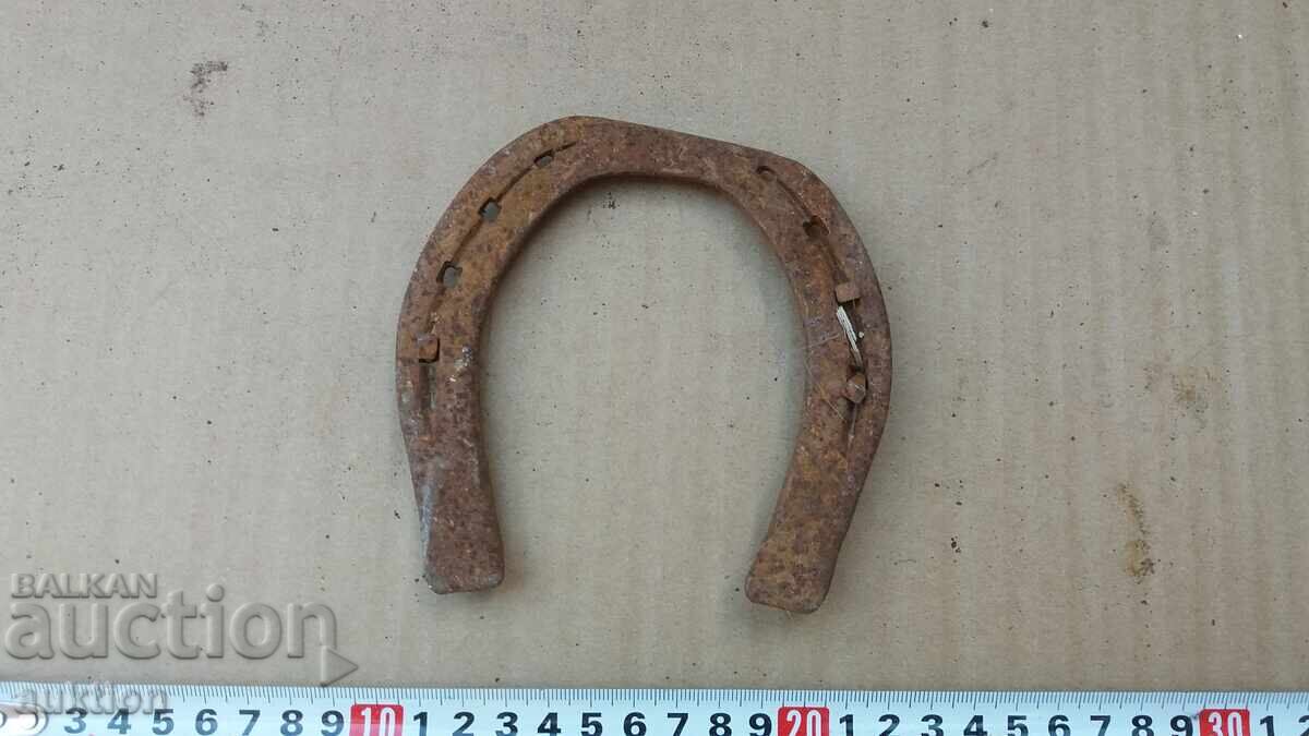 Auction FORGED HORSESHOE Auction FORGED HORSESHOE