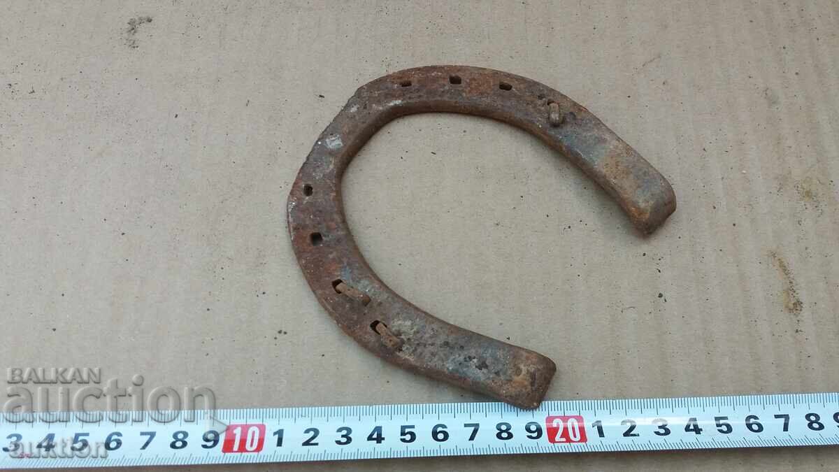 Delivery of FORGED HORSESHOE Delivery of FORGED HORSESHOE