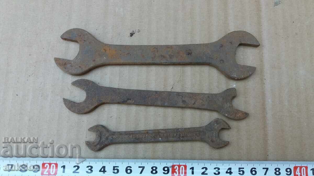 CHEI VECHI DE STRÂNGERE 3 BUCĂȚI