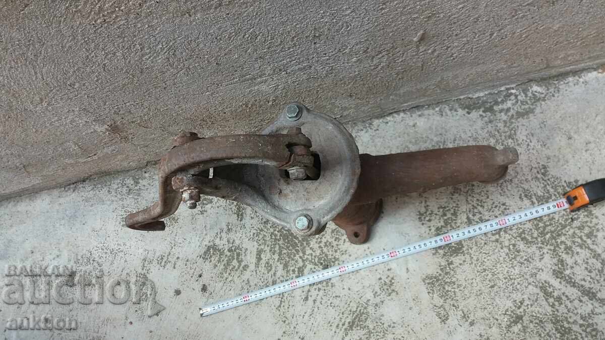 POMPĂ DE GRĂDINĂ MASIVĂ MANUALĂ - FONTĂ, SOC - 7