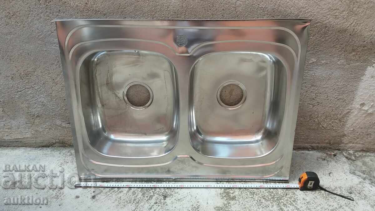 ΝΕΡΟΧΥΤΗΣ - ΑΝΟΞΕΙΔΩΤΟ ΑΤΣΑΛΙ ΜΕ ΔΥΟ ΛΕΚΑΝΕΣ με τιμή 49.99 BGN | € 25.56