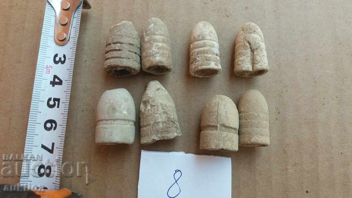 ΠΑΡΤΙΔΑ ΑΠΟ 8 ΒΟΛΙΔΕΣ ΑΠΟ ΚΡΗΝΚΑ - ΜΟΛΥΒΙ