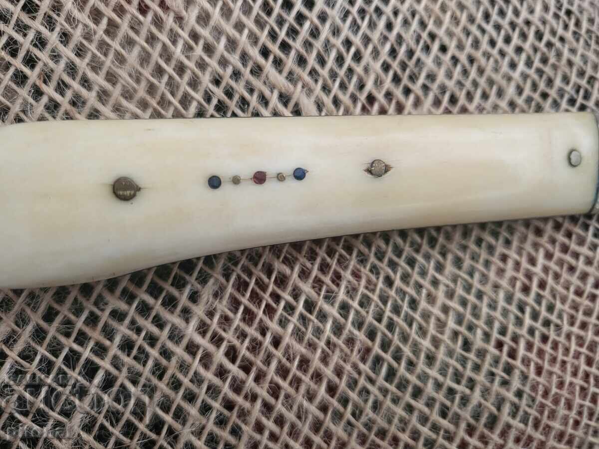 Παράδοση Ποιμενικό μαχαίρι