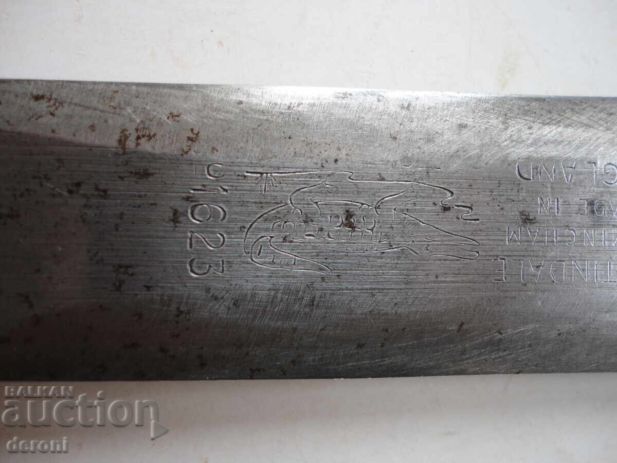 Παράδοση Αγγλικό στρατιωτικό μαχαίρι σπαθί σπαθί Παράδοση Αγγλικό στρατιωτικό μαχαίρι σπαθί σπαθί