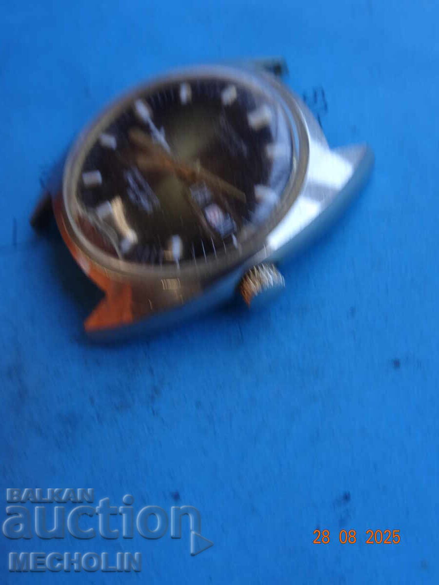 Auction  COLLECTOR'S WATCH ASEIKON SUPER 23