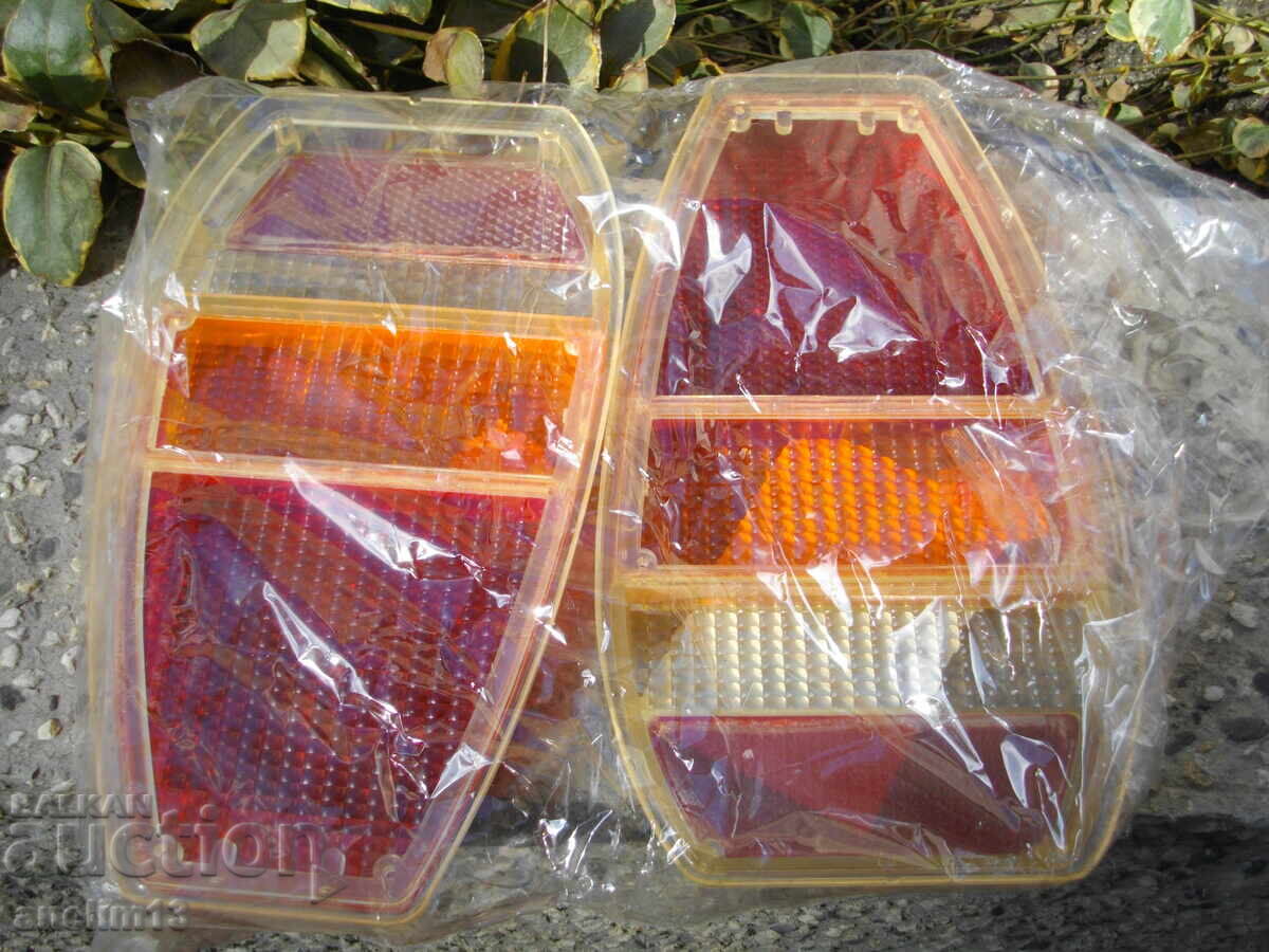 Δημοπρασία ΚΟΜΠΛΕΚΤ ΦΑΝΑΡΙΑ ΣΤΟΠ ΓΙΑ SKODA 105/120