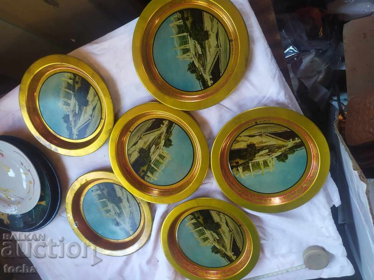 Lot of decorative plates, BZC with price 29.80 BGN | € 15.24
