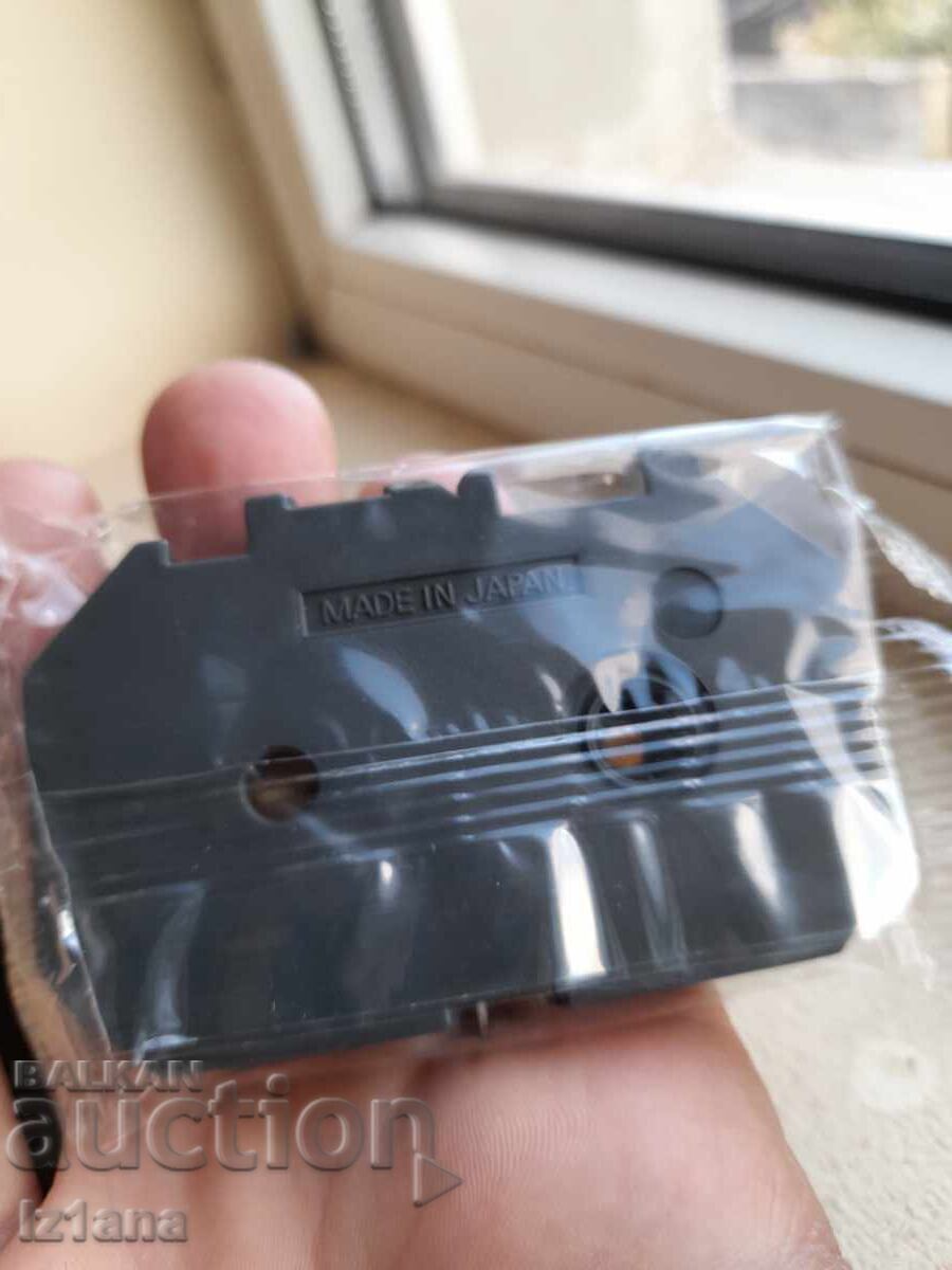 Caseta veche pentru mașină de scris - 5