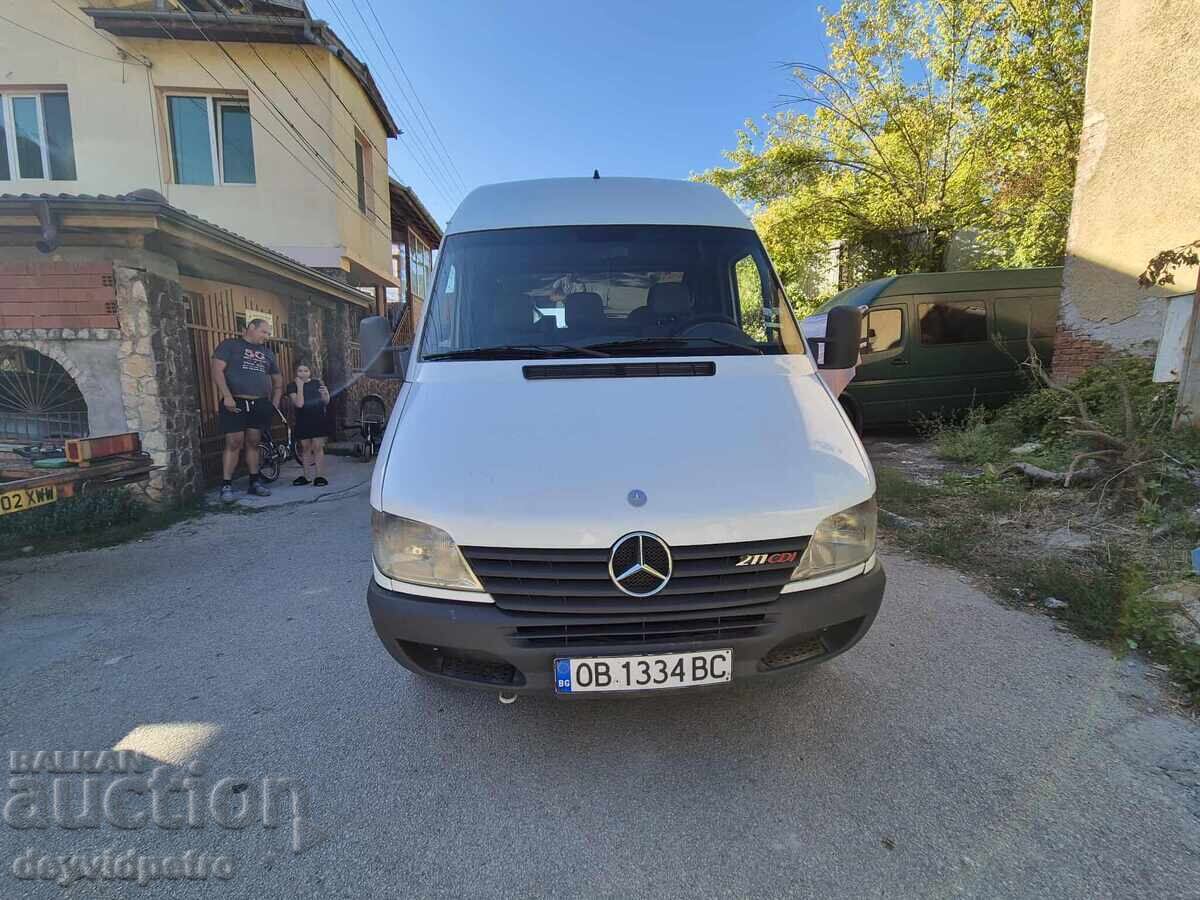 Mercedes-Benz Sprinter 211 Mercedes-Benz Sprinter 211