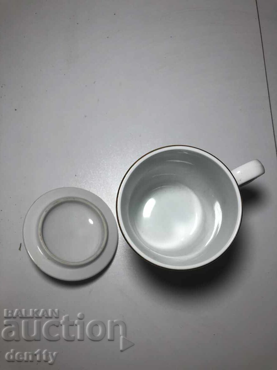 Аукцион азиатска чаша, произведена в Тайван, Татумг