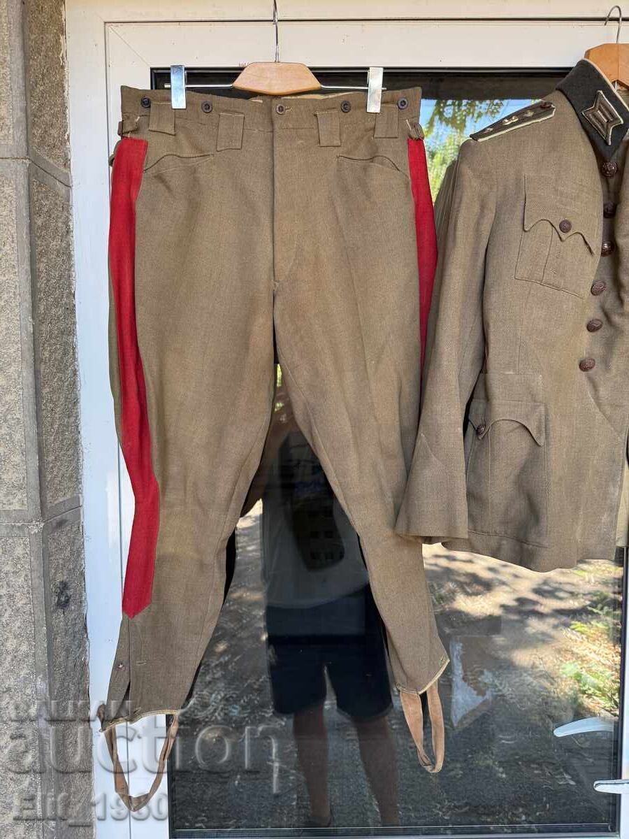 Uniformă de ofițer țarist cu preț 2999.00 BGN | € 1533.36