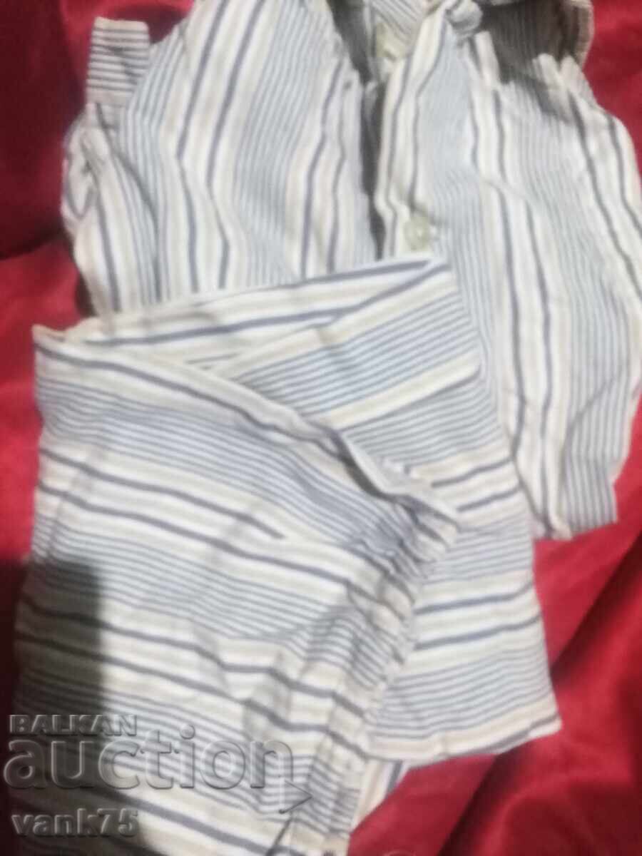 Ένα σωρό παιδικά ρούχα με τιμή 10.00 BGN | € 5.11