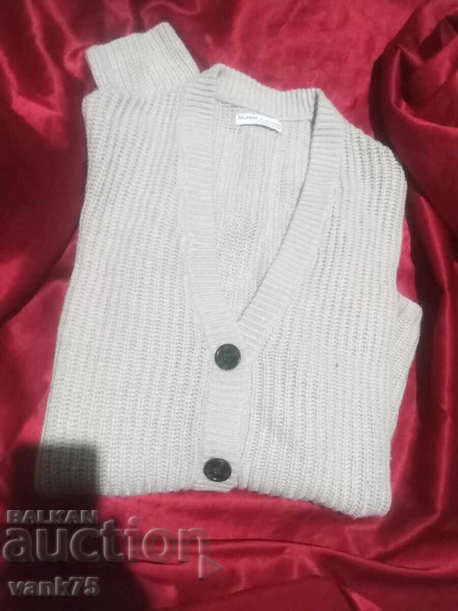 Παράδοση Ένα σωρό παιδικά ρούχα