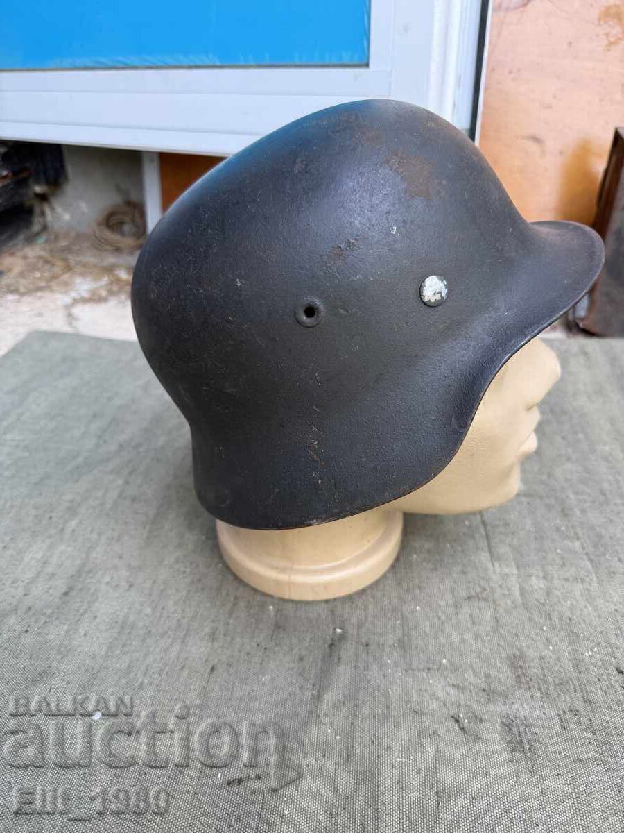 Auction  German Helmet M40 Luftwaffe