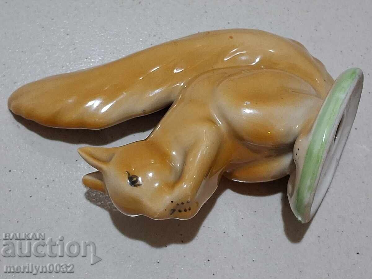 Bulgarian porcelain squirrel figurine, porcelain statuette - 6
