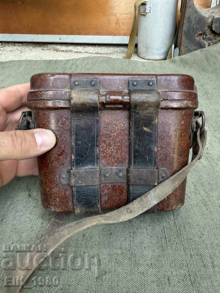 Доставка на Немски бакелитов футуляр за бинокъл 1942г