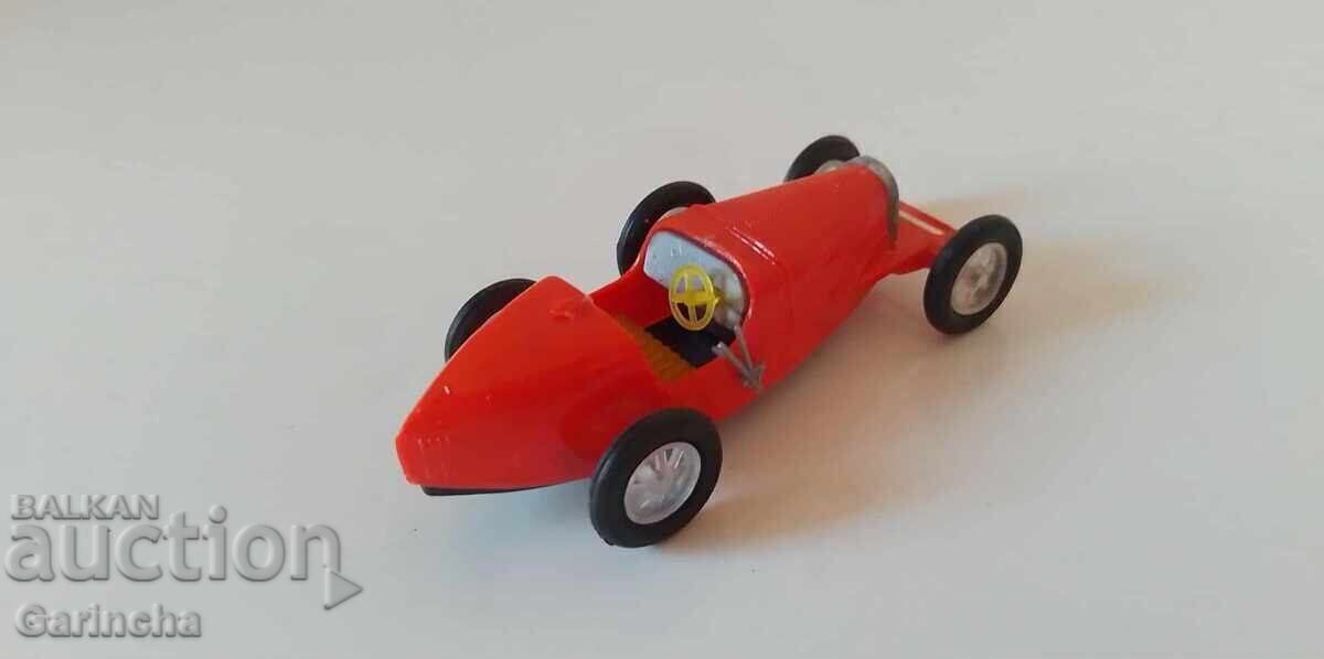 Livrarea Model vechi Bugatti