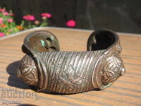 Βουλγαρικό Αναγεννησιακό ασημένιο βραχιόλι-ρογάτκα με σταυρό