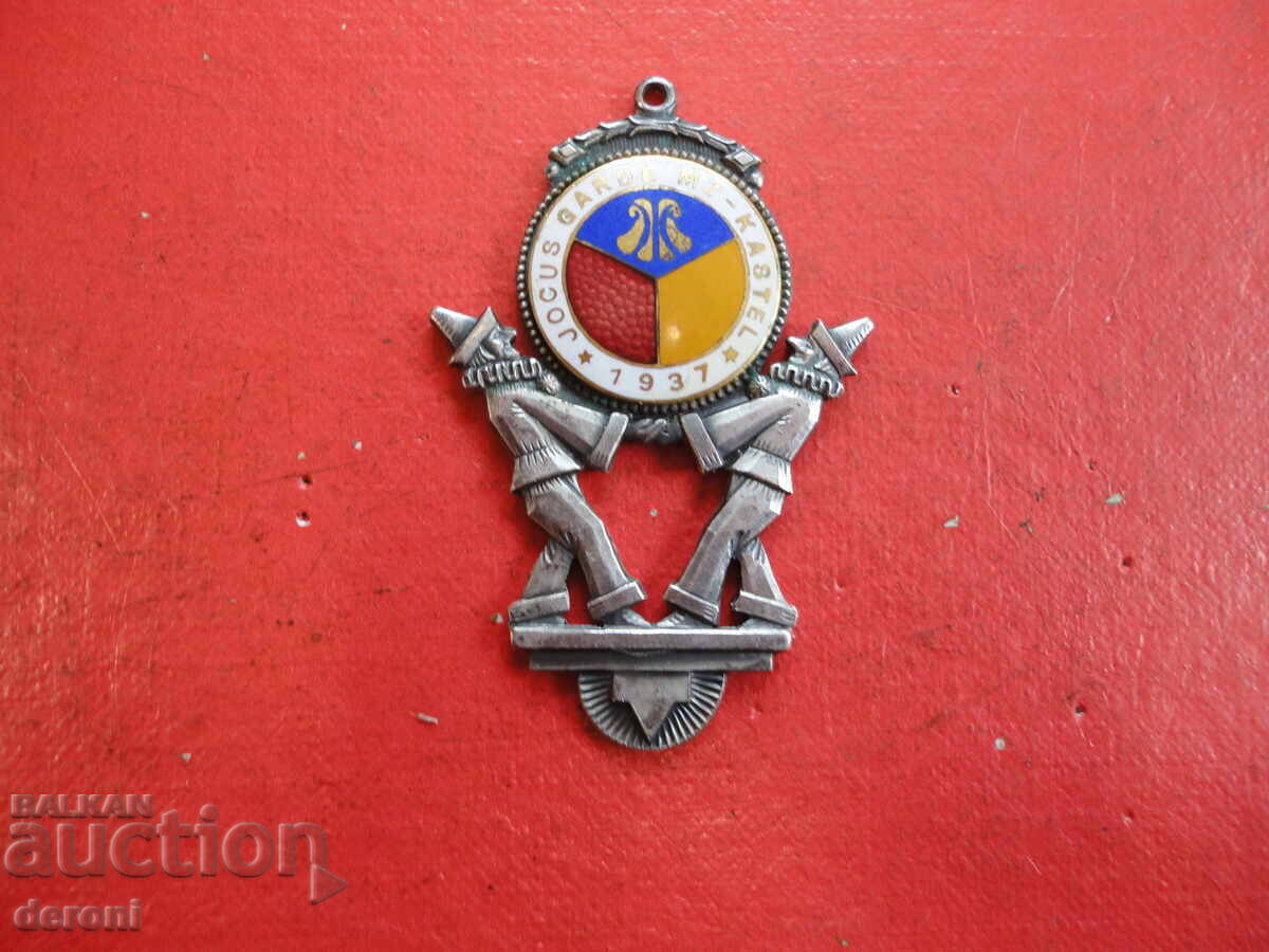 Сребърен Немски орден с емайл 3 Райх Mainz с цена 320.00 лв. | € 163.61 Сребърен Немски орден с емайл 3 Райх Mainz с цена 320.00 лв. | € 163.61