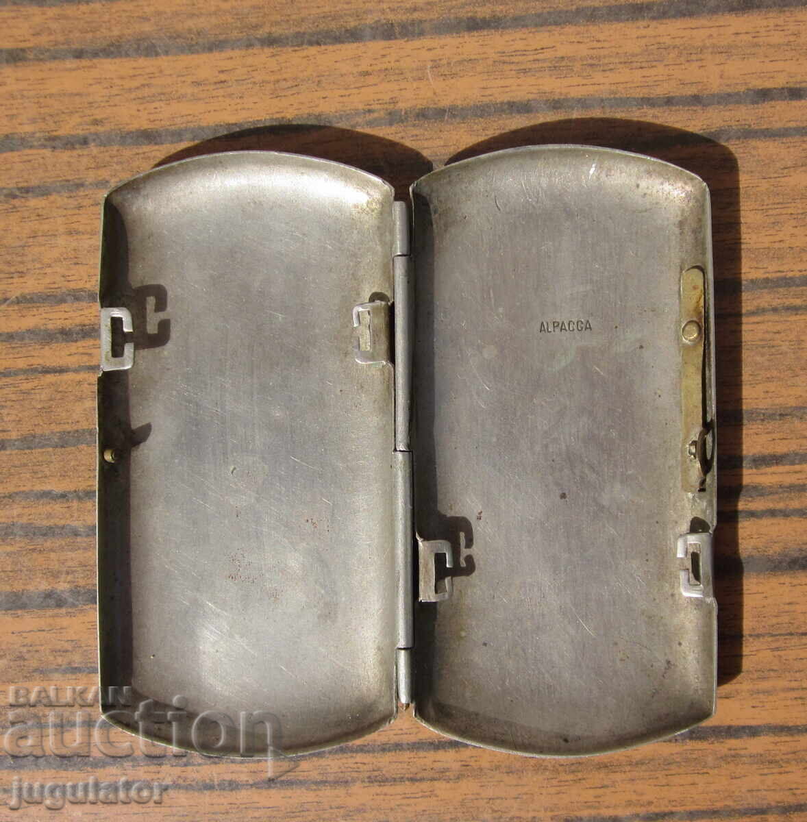 старинна Германска табакера за цигари alpacca от 1920'те год - 5 старинна Германска табакера за цигари alpacca от 1920'те год - 5