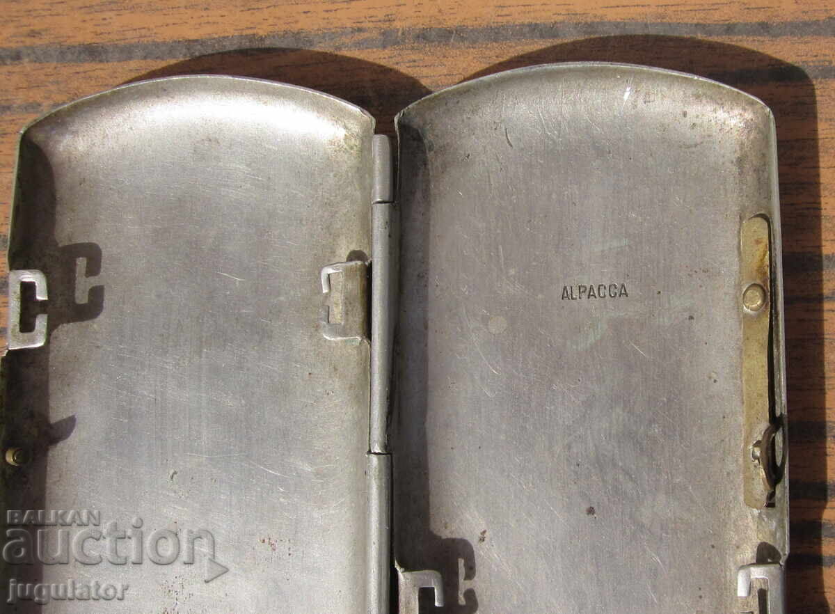 старинна Германска табакера за цигари alpacca от 1920'те год - 6 старинна Германска табакера за цигари alpacca от 1920'те год - 6