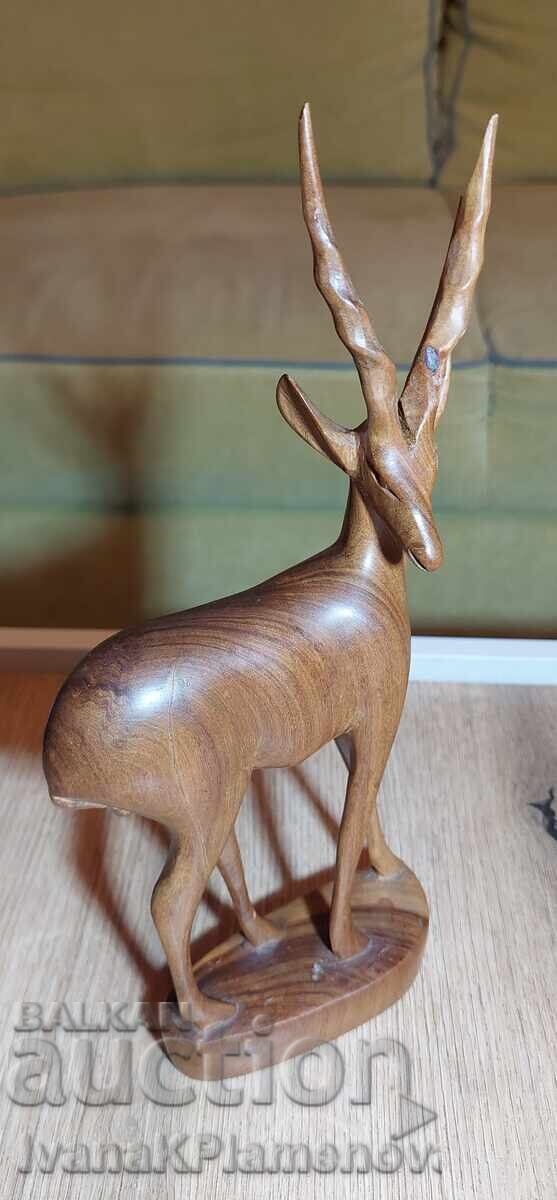 Sculptură în lemn pentru cunoscători - 7