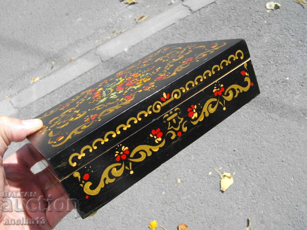 OLD HAND-PAINTED JEWELRY BOX USSR - 5