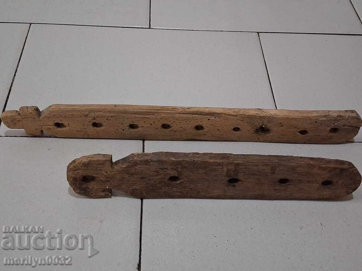 Δημοπρασία Ξύλινα στοιχεία από αργαλειούς, ξύλινα