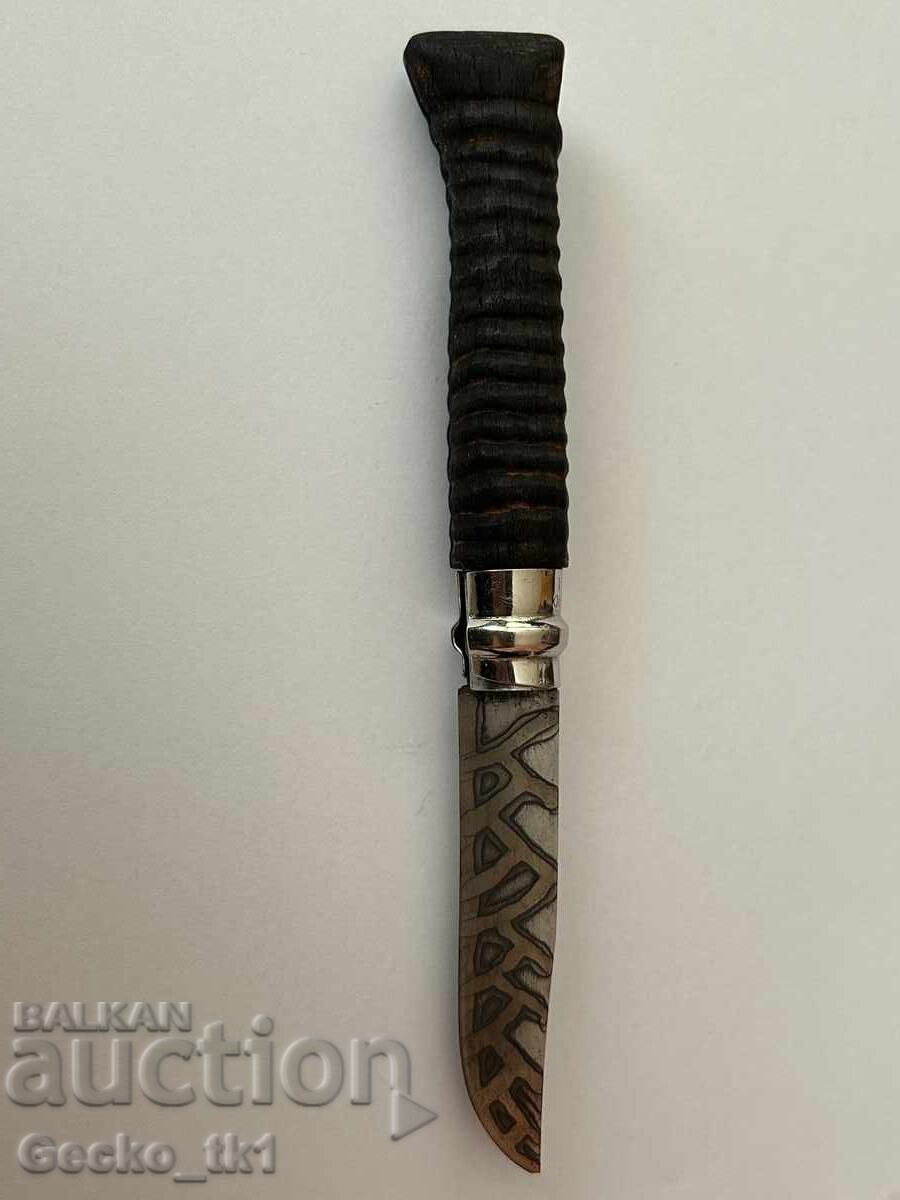 Cuțit pliabil Opinel №6 personalizat cu preț € 25.56 | 49.99 BGN