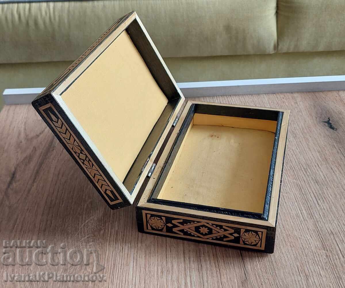 Cutie din lemn retro pentru colecționari - 5