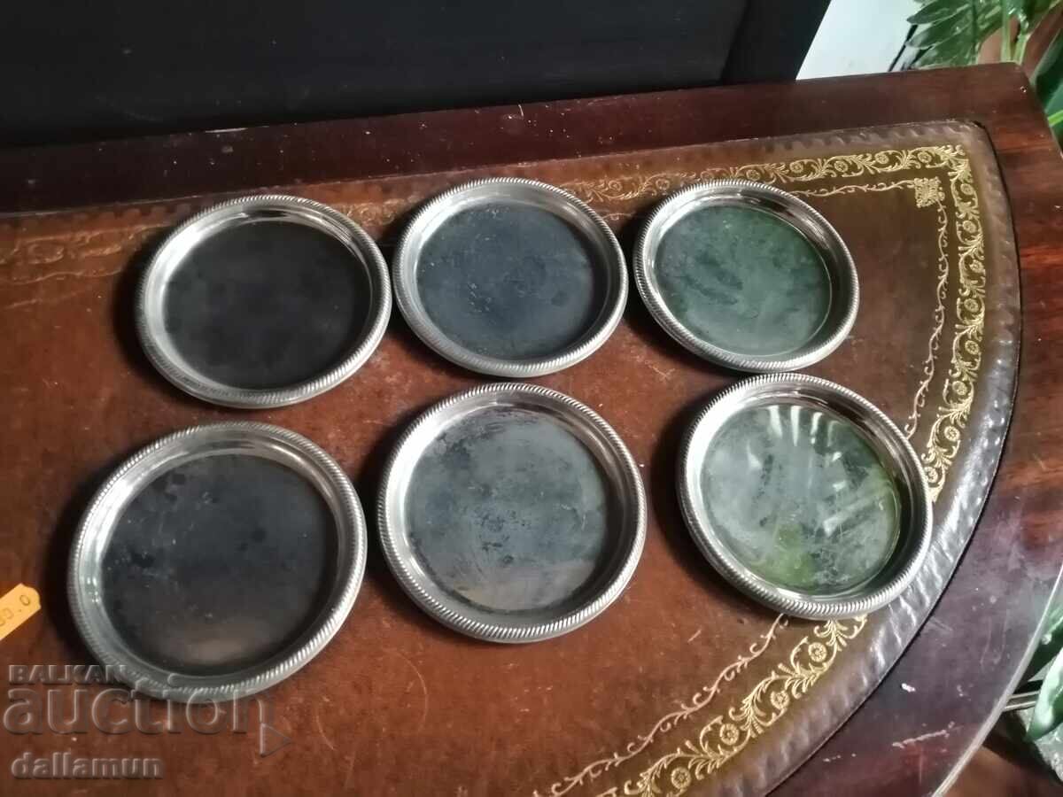 6 броя метални поставки за чаши на стойка - 6