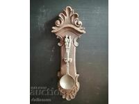 Lingură veche suvenir pe suport de lemn pentru perete