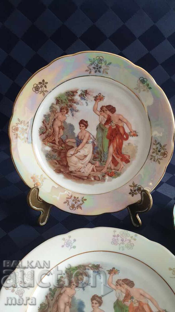 Auction  Porcelain iridescent plates - Kahla - 6 pieces