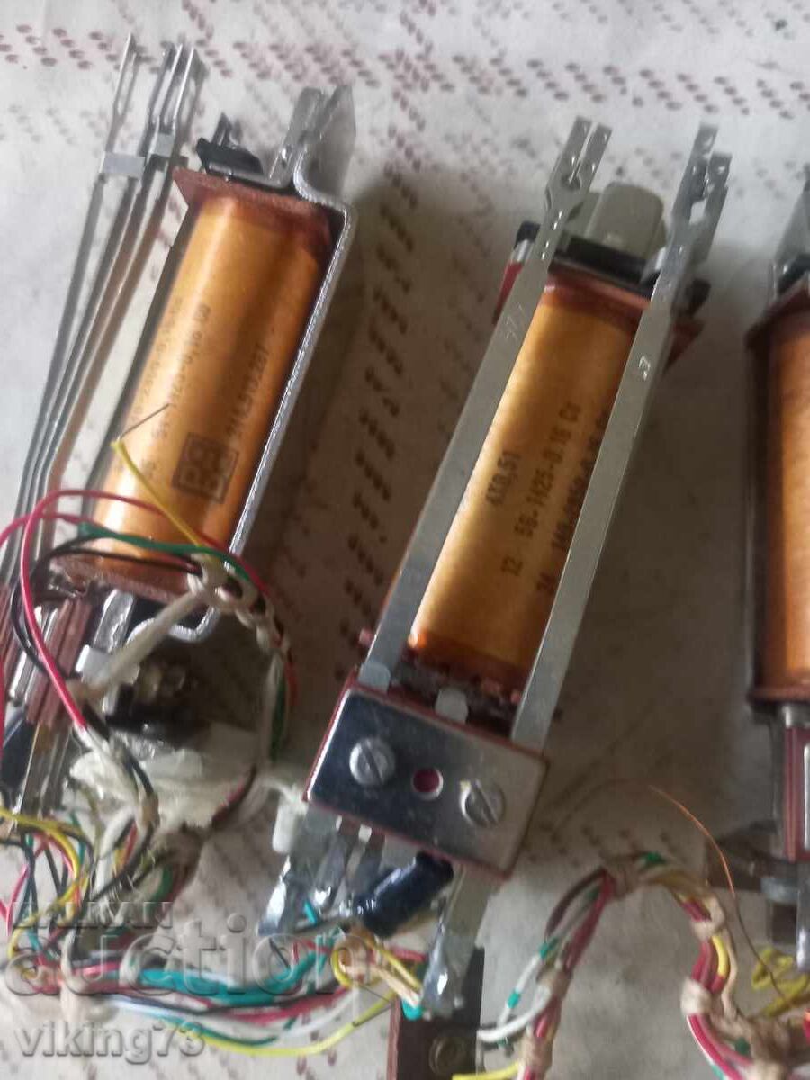 Auction  Relays, BG, soc