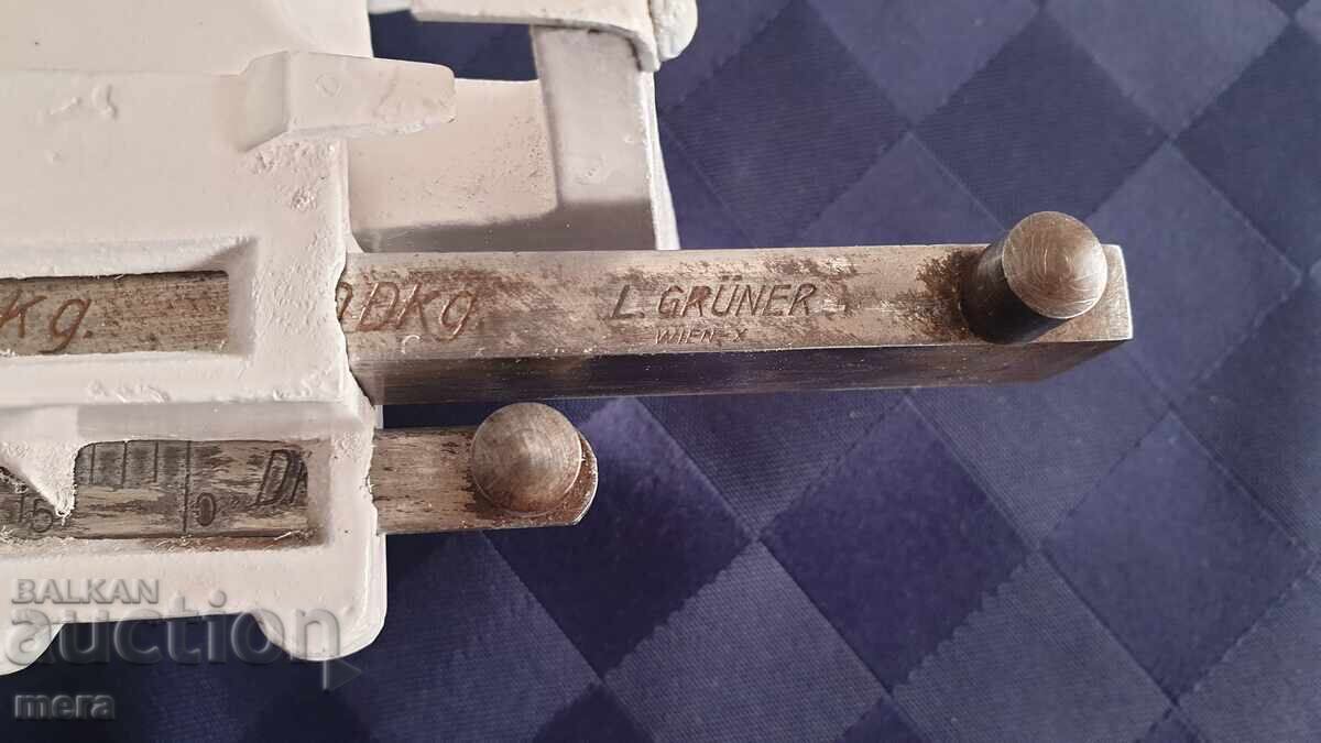 Antique Austrian Scale L.Gruner - 5