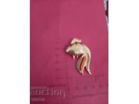 Αρχαία καρφίτσα σμάλτου, ψάρι