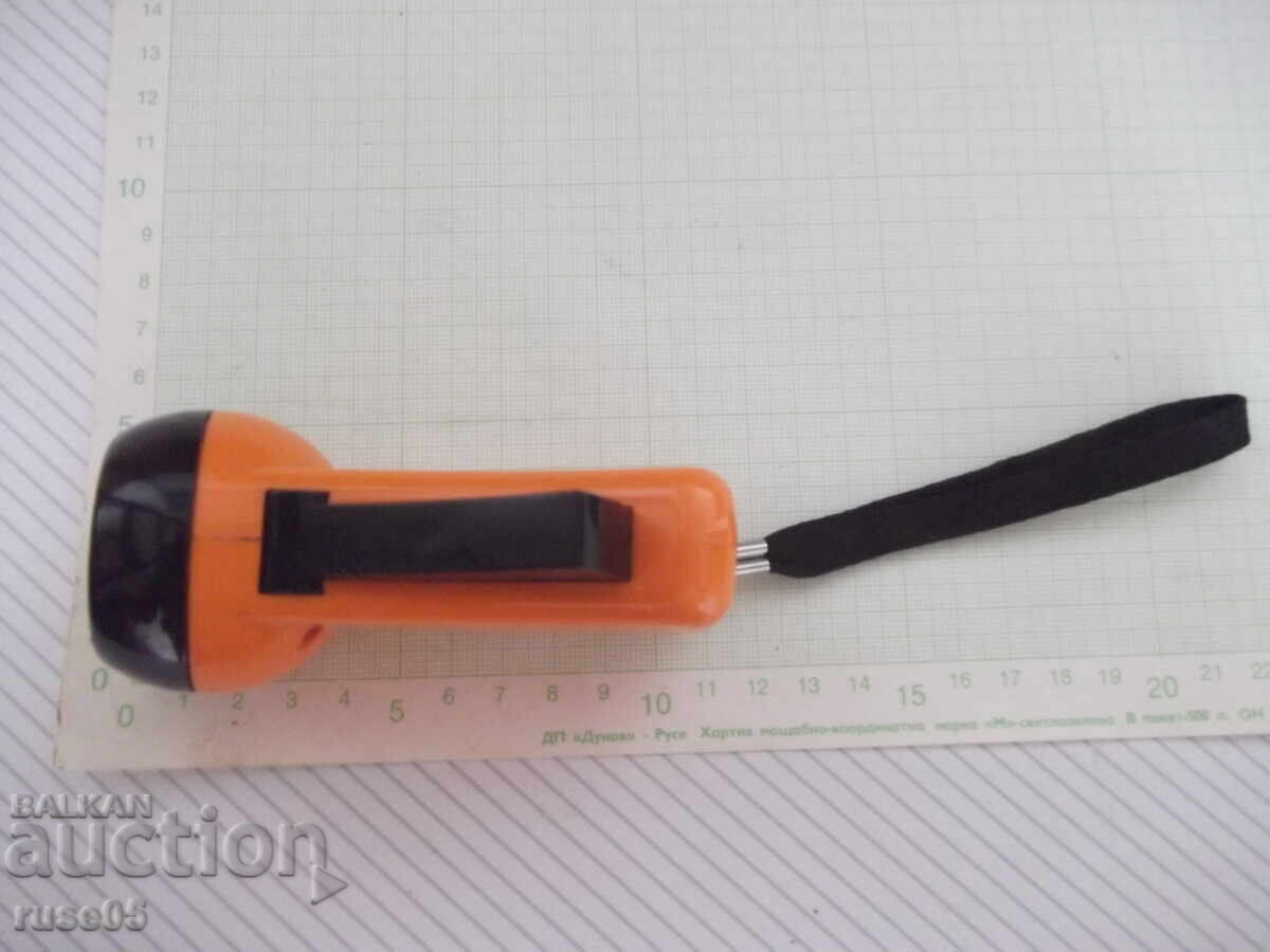 Φανάρι LED με δυναμό που λειτουργεί - 5